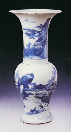 凤尾瓶