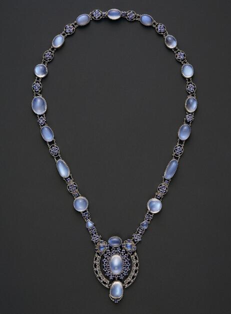 项链,1910年,Louis Comfort Tiffany(蒂芙尼)