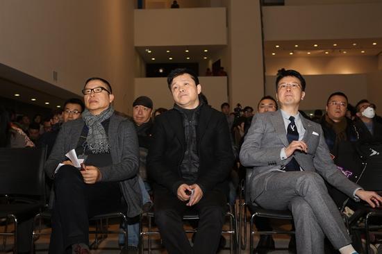 左起:罗中立、庞茂坤、仇浩然