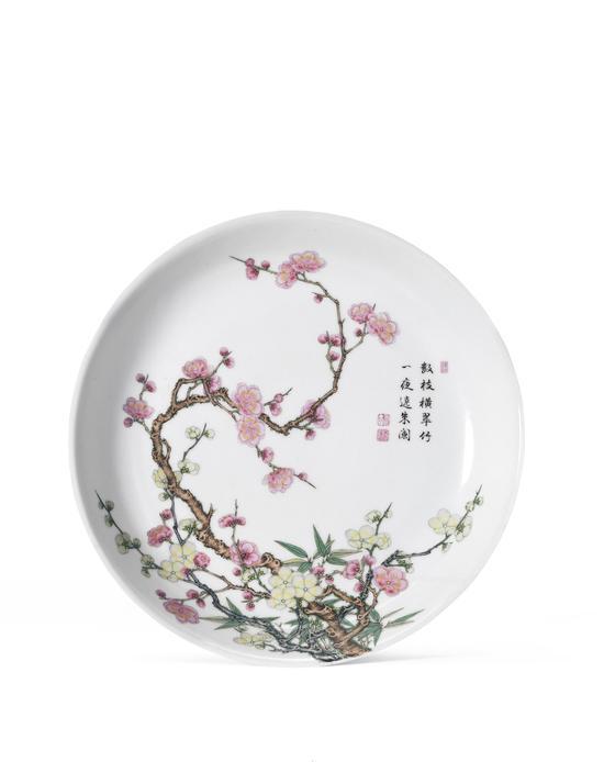 梅李花纹盘