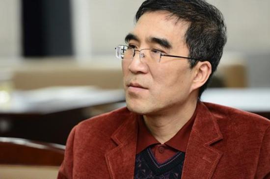 评论名家:朱浩云