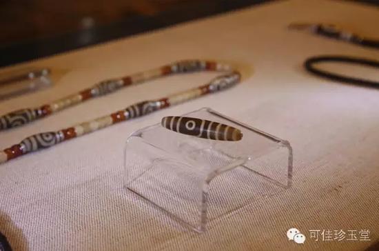 天珠展品