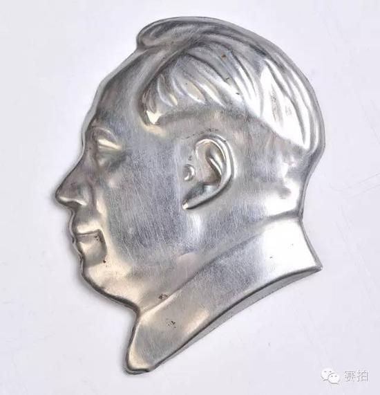 60年代毛主席像章