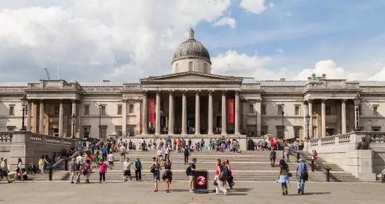 英国国家美术馆外观