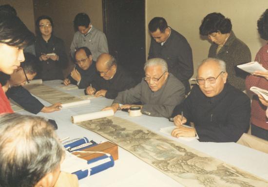 1985年11月 上海博物馆 杨健供稿