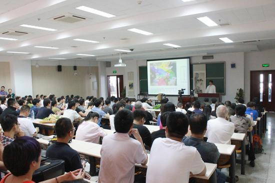 讲座“刘锡荣:中国古代士大夫及文人生活探微”现场照片