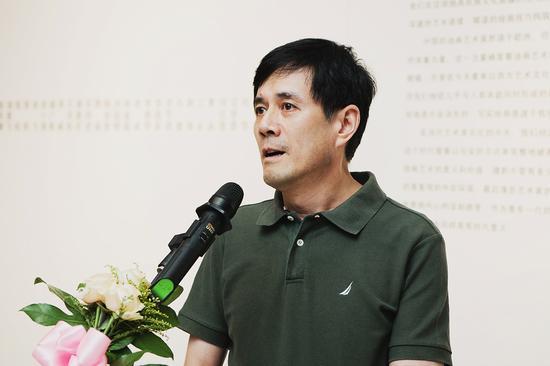 爱慕美术馆馆长 潘建宏先生致辞
