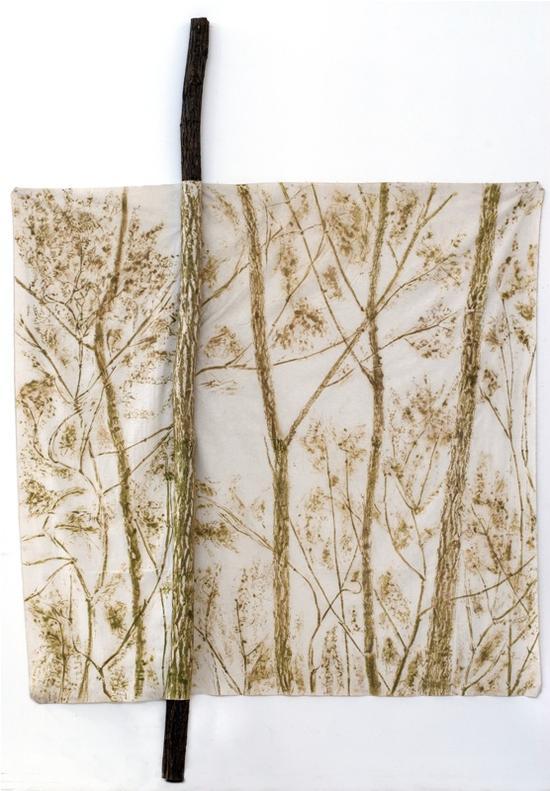 Giuseppe Penone吉赛普·佩诺内 林之绿 树干,用植物颜料擦印于画布上 370 x 258cm 1977-78