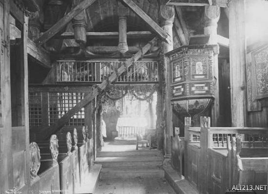 乌尔内斯木板教堂(Urnes Stave Church)