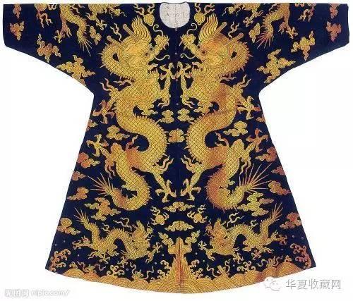皇宫衣服刺绣:龙凤呈样