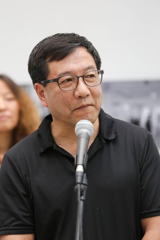 艺术家徐勇致辞