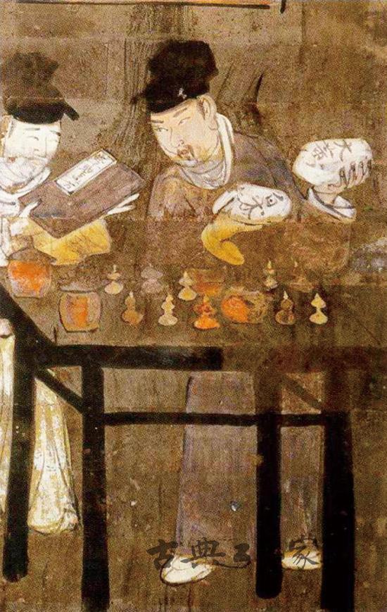图4 壁画右端绘制的长案