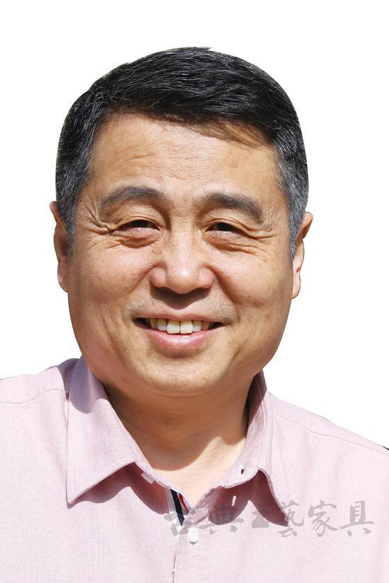 专栏张辉