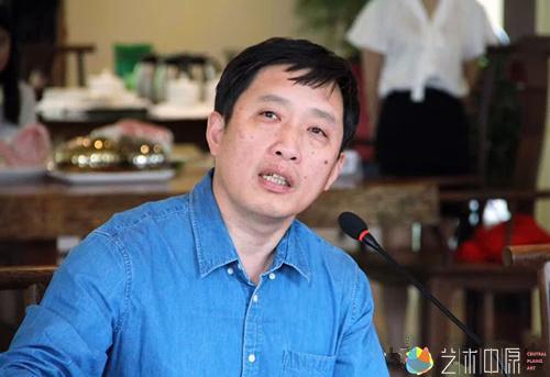 中国装置艺术三十年最具影响力作品评选专家顾丞峰