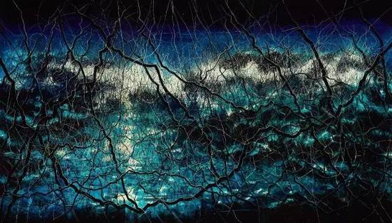 曾梵志,《蓝》,2015,布面油画,400 x 700 cm,图片提供:曾梵志工作室