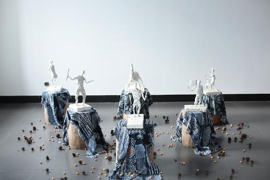 黄捷作品