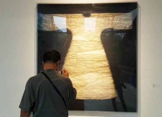 “际会与误读—第三届囯际青年艺术博览会开题展”现场