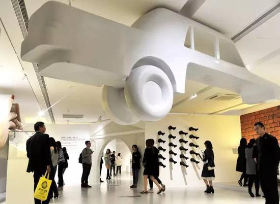 ▲ 上海chi K11艺术空间在2015年11月举办的“跨界大师·鬼才达利”超现实主义艺术展