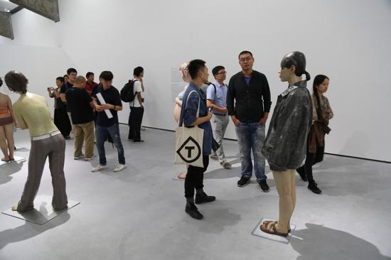 展览现场:“保持沉默”系列作品