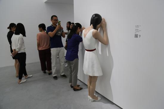 展览现场:“镜像”系列作品