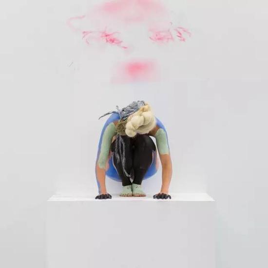 唐娜·胡安卡,《肌肉记忆》(Muscle Memory,2015)。图片:Peres Projects, Berlin