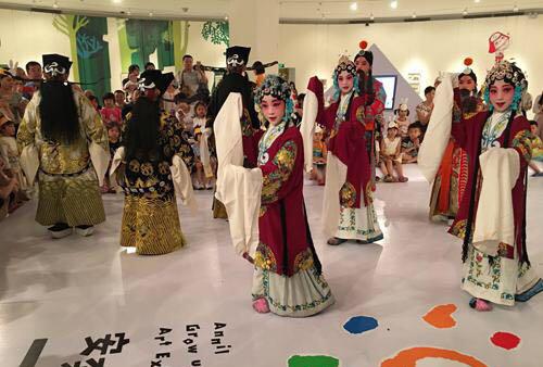 2016年8月千岛湖文渊狮城巡展 开幕式儿童京剧