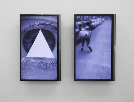 Garcia Frankowski《Poem of the Triangle》Diptych;Two Chanel Video Installation;Sound;2015