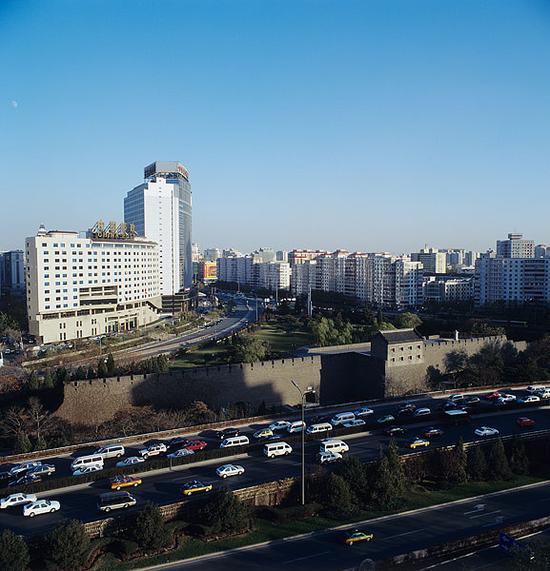 西便门外大街,明城墙遗址