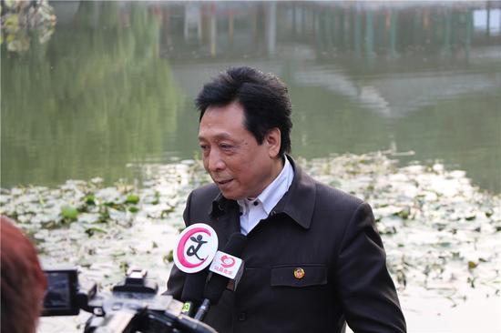 田伯平 北京书法家协会驻会副主席、秘书长田伯平接受采访