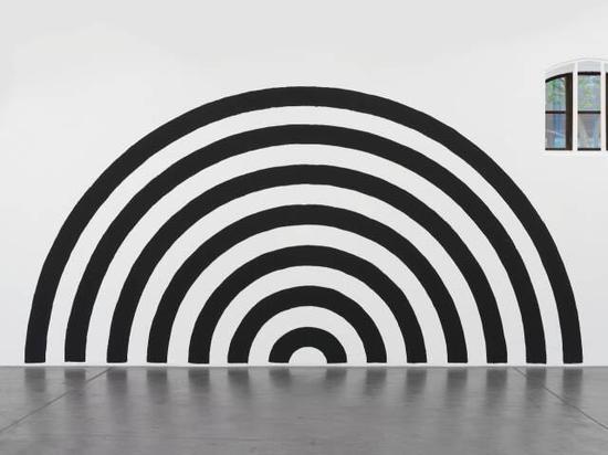 马丁·克里德,《Work No。 2491》,2015。图片:致谢乔空间