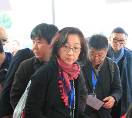 Kim Honghee 金弘嬉(首尔市立美术馆馆长)