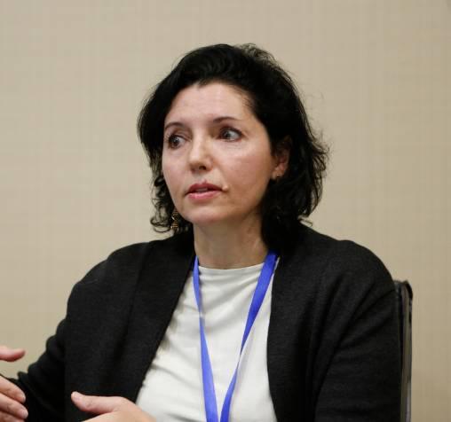 Rosa Maria Falvo(意大利SKIRA亚太地区负责人)