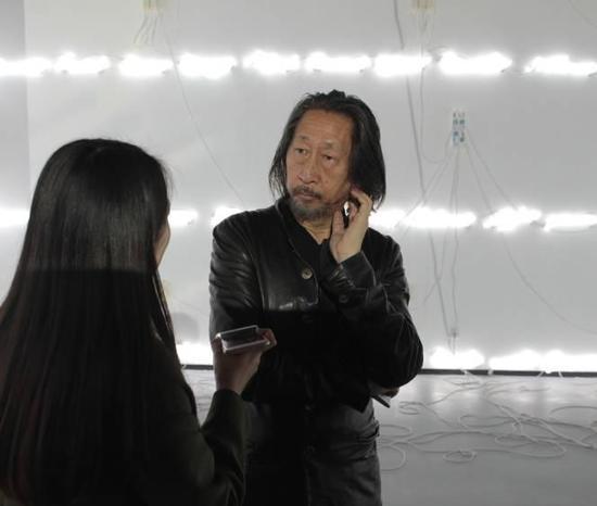 王广义(第三届南京国际美术展获奖艺术家)