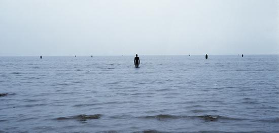 《另一个空间(ANOTHER PLACE, 1997)》,图片:安东尼·葛姆雷个人网站
