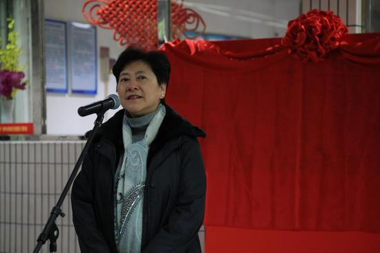刘海粟之女刘蟾女士致辞