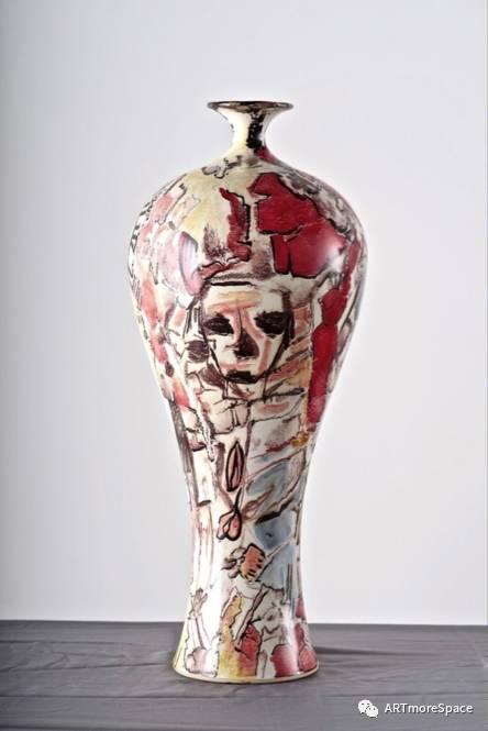 Richard Stratton《贝拉卢戈西(二)》陶瓷 22*22*51.5cm