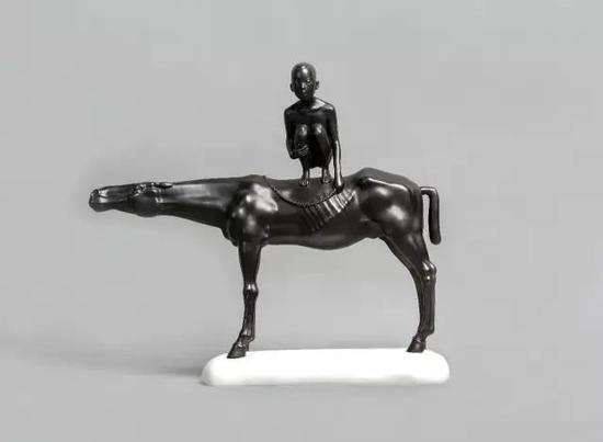 《驯兽师》 65cmx58cmx16cm 铸铜 2015