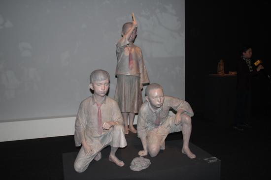 王少军、吕品昌、王伟、牟柏岩、李展、李鹏飞、郭遥、黄翠、李博雍、田野冬雪、王明泽、王乐庆、邹达文 《开始的地方》(部分)