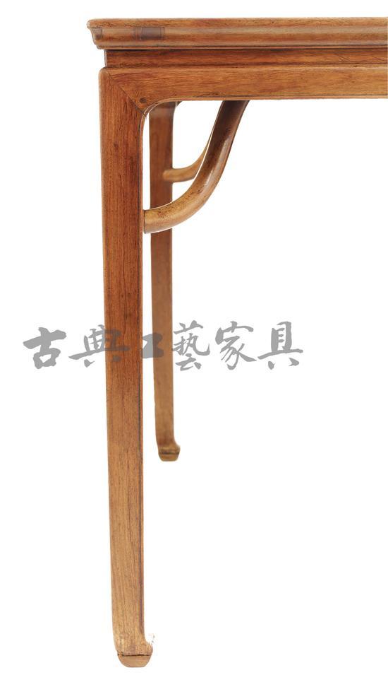 晚明 黄花梨有束腰霸王枨马蹄足方桌(局部)