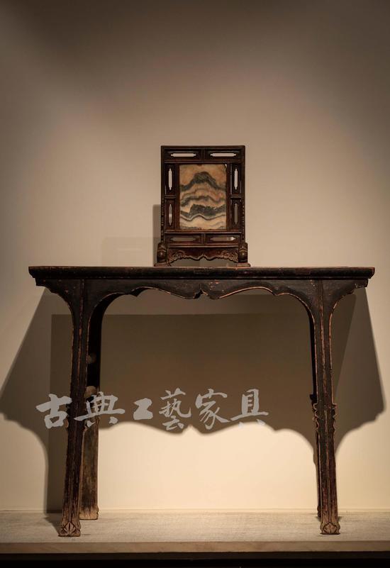 壸门插肩剑腿书桌