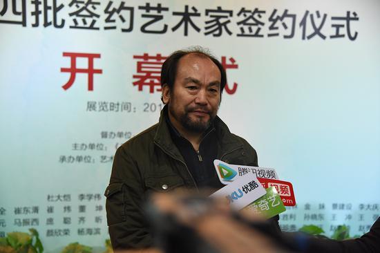 李呈修