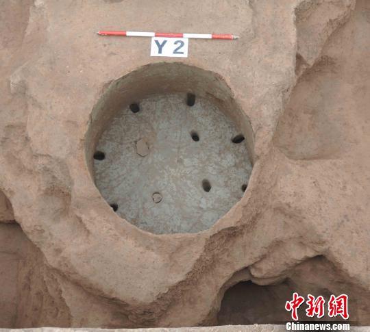 图为遗址陶窑。 陕西省考古研究院 摄
