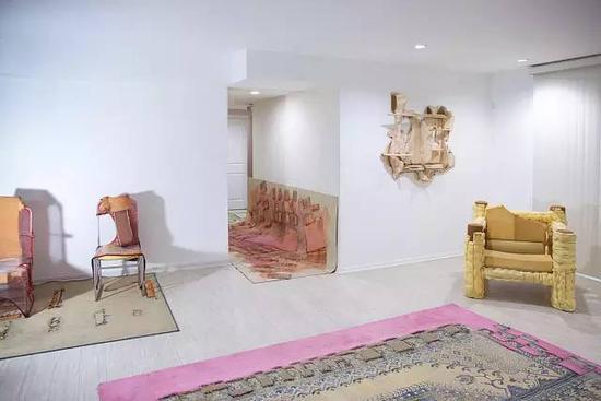 Del Vaz Projects 在2016年举办的Jessi Reaves & Sophie Stone:How to Remove Stains