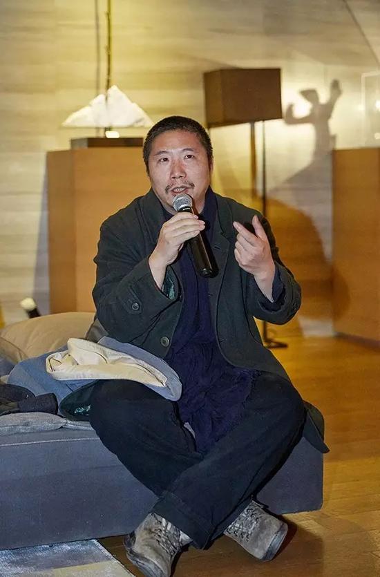 中国美术学院教授吴敢