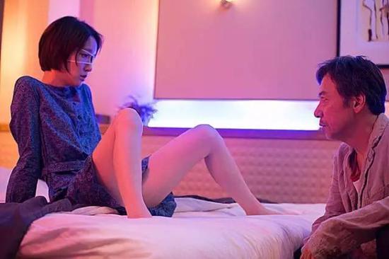 行定勋《撩乱的裸舞曲》