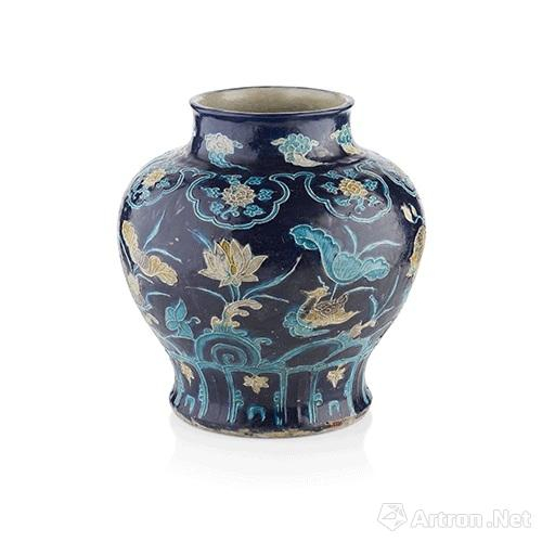 23 Lot105 FAHUA VASE