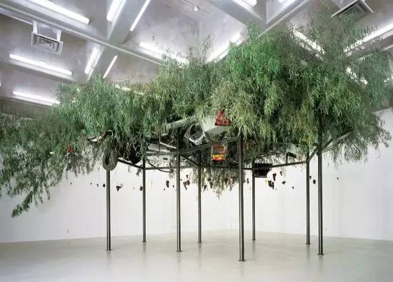 “1989后的艺术与中国:世界剧场”参展作品,陈箴《福倒福到/佛倒富到》,1997年