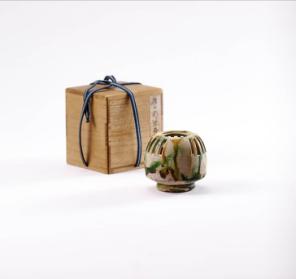 唐 三彩香炉 D:2.4 cm, H: 6 cm, L: 6.5 cm