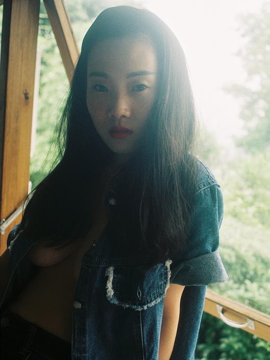 “青蛇” 2013 欢岛