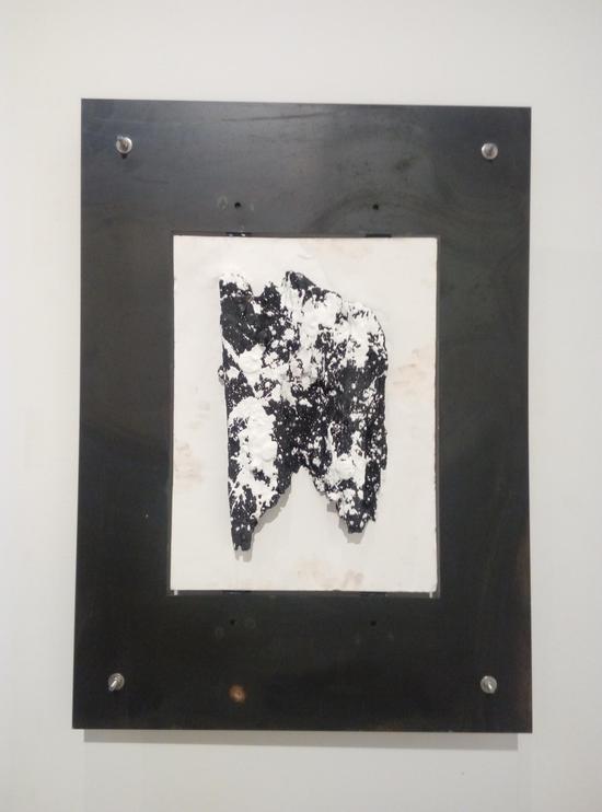 杨卓 《无题》 材质:综合材料 尺寸:94x68(cm)